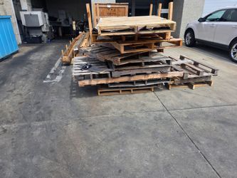 Free Pallets