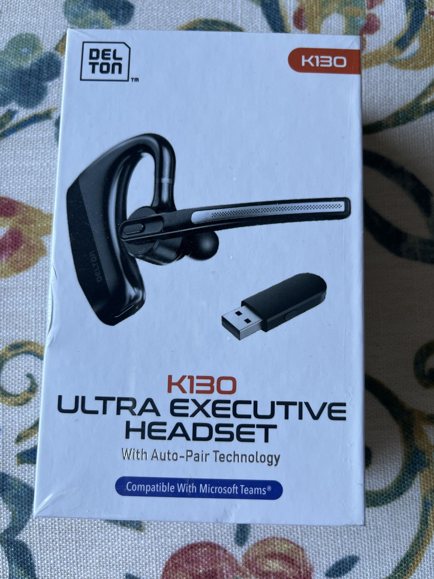 Wireless Headset & Case Brand New Sealed