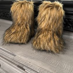 Fashion Fur Boots  