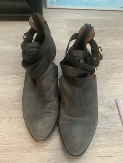 BOHO BOOTS PRELOVED FOR FREE!