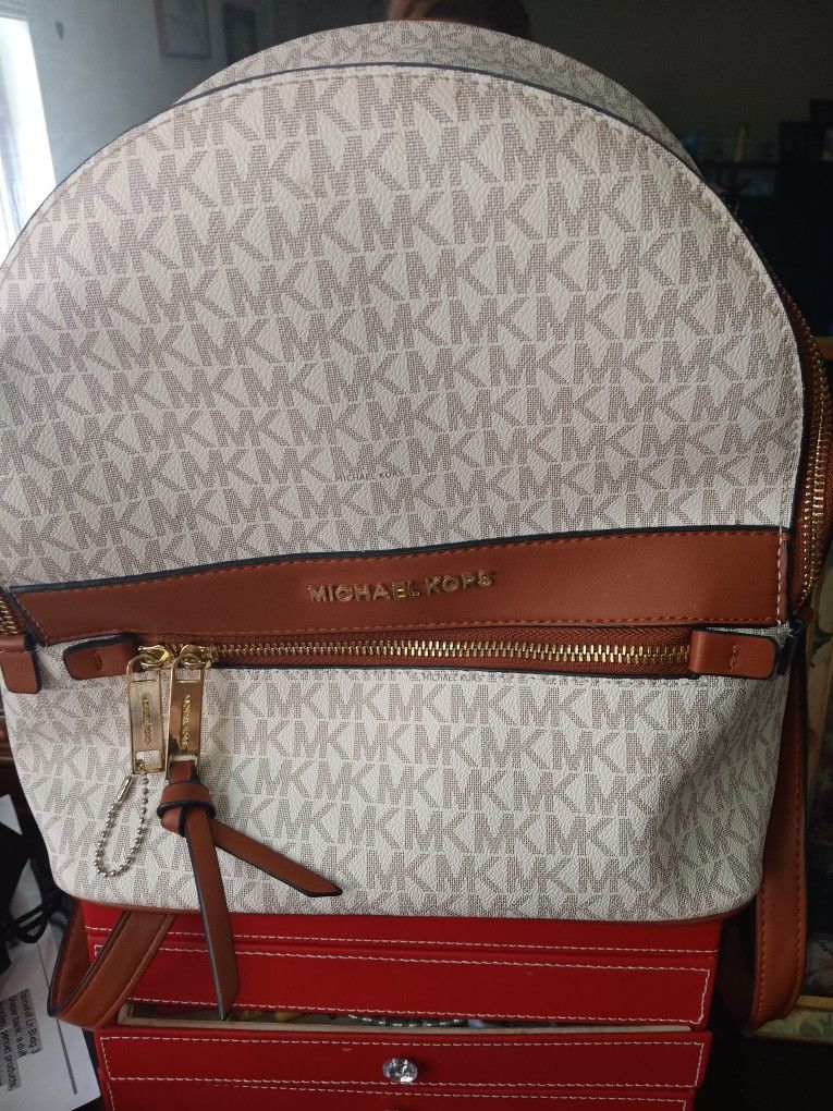 Michael KORS BACK PACK 