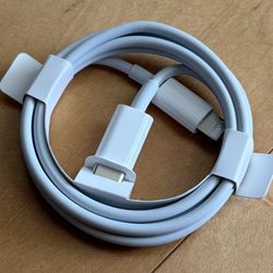 Apple USB-C to Lightning Cable (1 m)