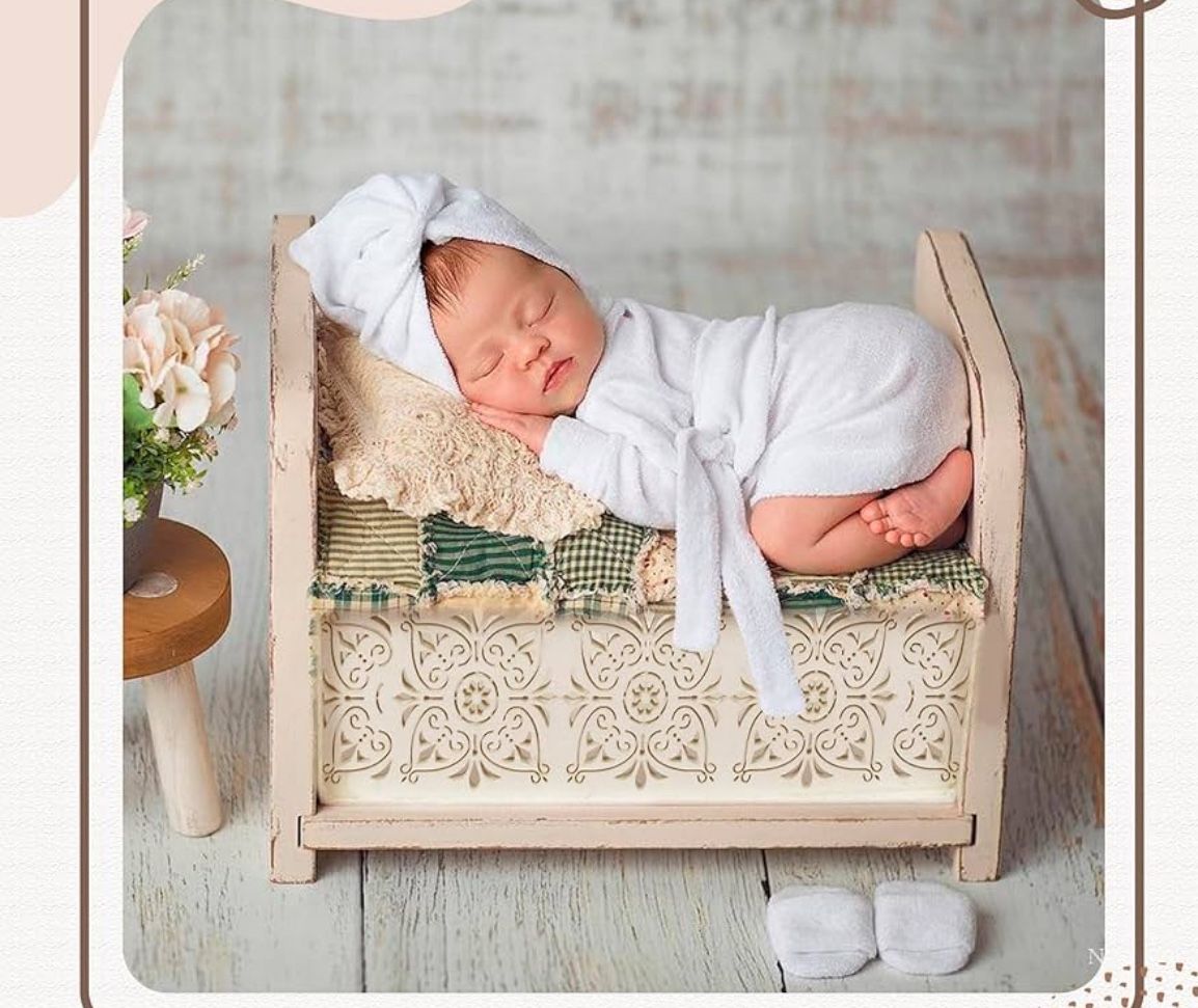 Newborn Baby Photography Prop White Wood Mini Bed