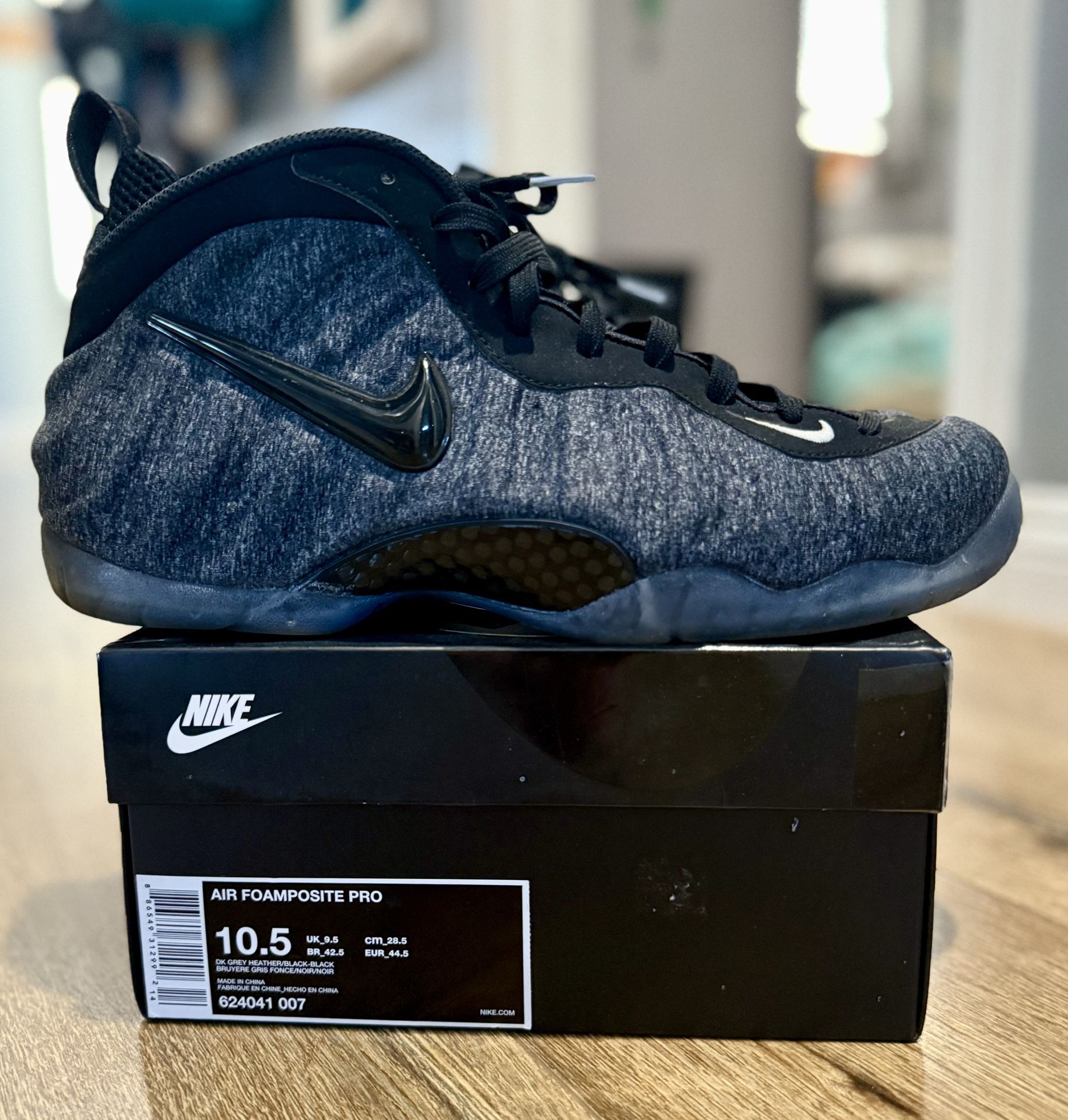Nike Air Foamposite Pro "Fleece" Men's Basketball Shoes Dark Grey Heather/Black 624041-007 Size 10.5