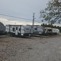 Camper Marked Down 2 to 3 thousand...End Of The Summer Sale