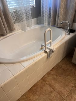 Bathtub Safety Bar 