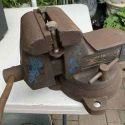 Vise 5 Inch Jaw Made In USA.