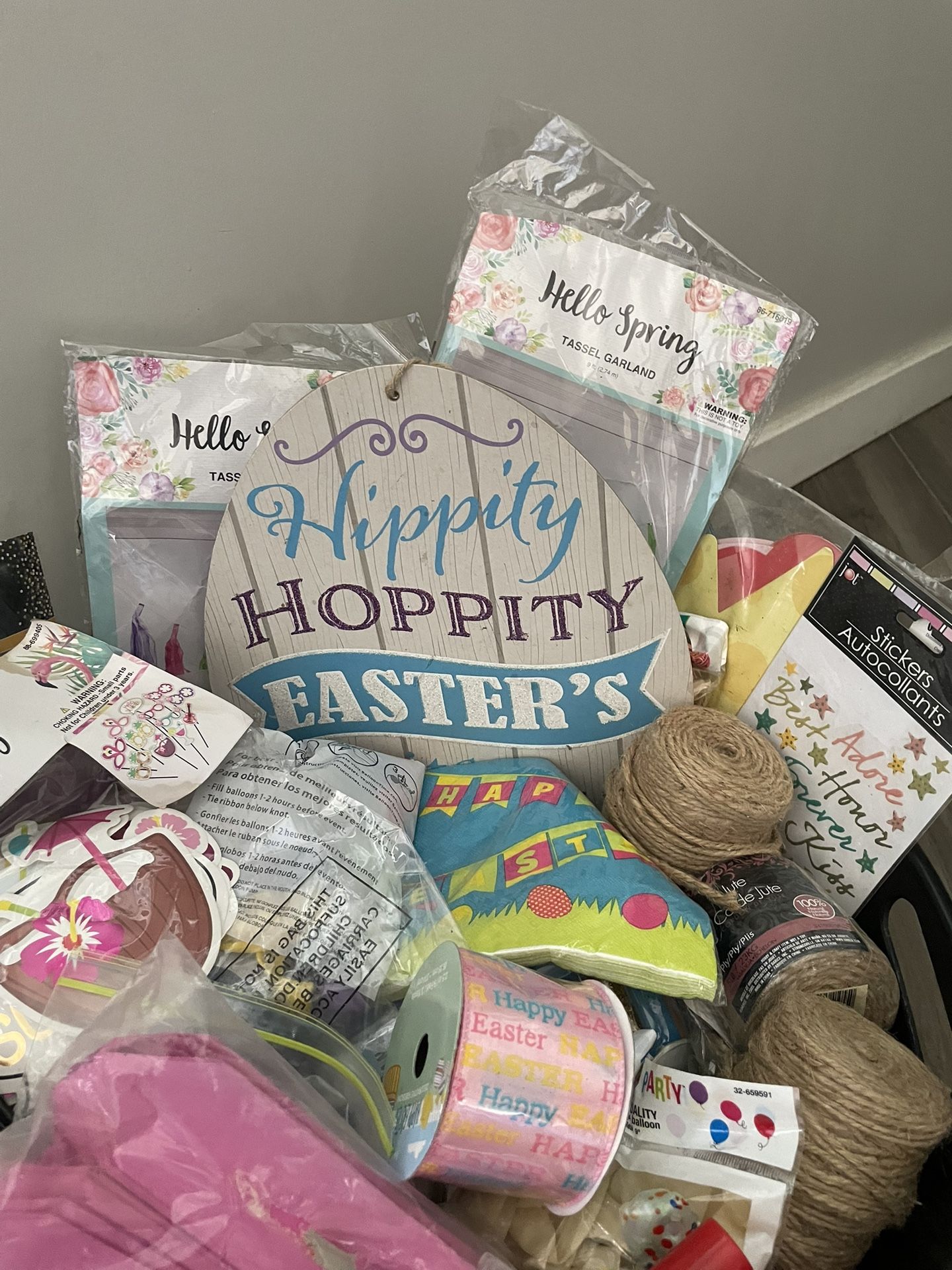 π Party Supplies Bundle β ONLY $10! π