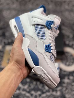 Air Jordan 4 Retro 'Military Blue' 2024