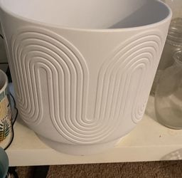 12” Ceramic Planter 
