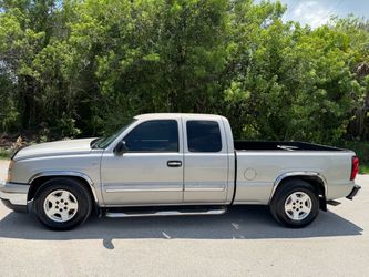 2007 CHEVROLET SILVERADO 1500 LT 4.8L V8 VORTEC *RWD* ONLY 129K MILES*  2 OWNER  CLEAN CARFAX  NO ACCIDENT  6 SPEED AUTOMATIC TRANSMISSION  HIGHWAY 25