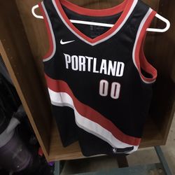 Portland Trail Blazers 00 Anthony S Jersey & Trail Blazer Hat…