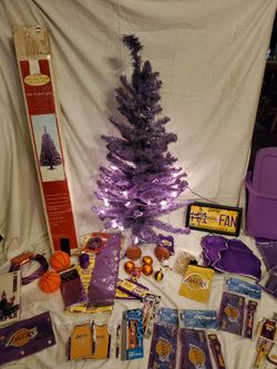 LAKERS Christmas And More
