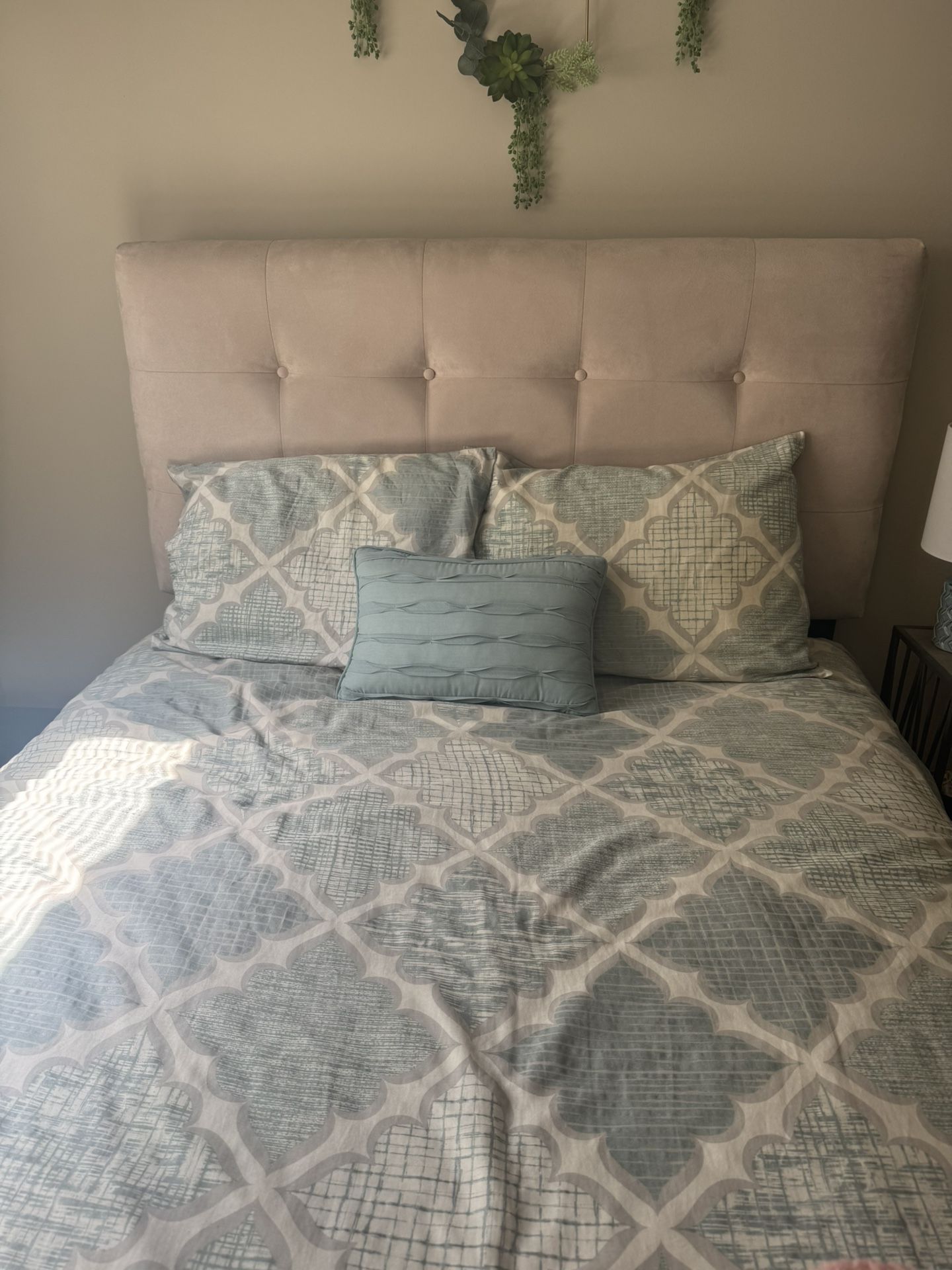 Full Size Bed (Frame & Box Spring Only)