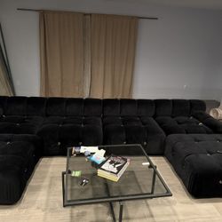 Velvet Black Sectional 