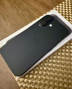 iPhone 16 (128gb) Black