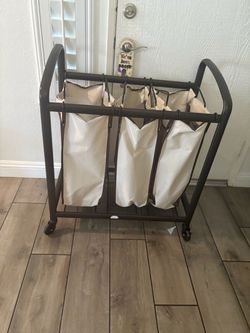 3 compartment Hamper