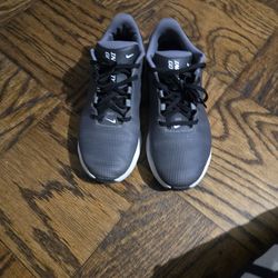 Nike Men's Infinity G Spikeless Golf Shoes