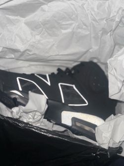 Jordan 6 cap & gown