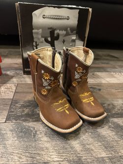 Boots Girls Toddler Size 8