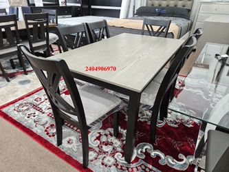 New in box light gray 7pc dining table set with 6 chairs
