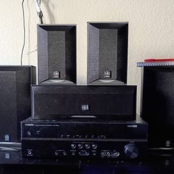 Hoodies, Sweatshirts, And Sweatpants . Great Deal For The Whole Team 