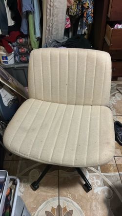 Wide Office Chair