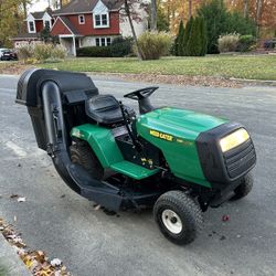 Riding Lawnmower with Bag
