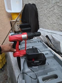 Coedlless Drill CDD 24- 24V