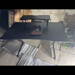 Mesa Para Juegos O Computadora Nuevo