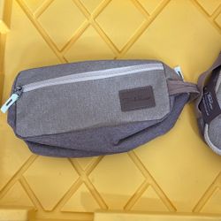 Russo toiletry bags