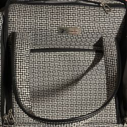 London Fog Carry On Bag With Wheels 