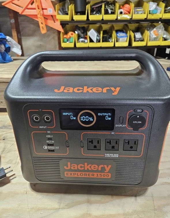 Jackery 1500 Power Station