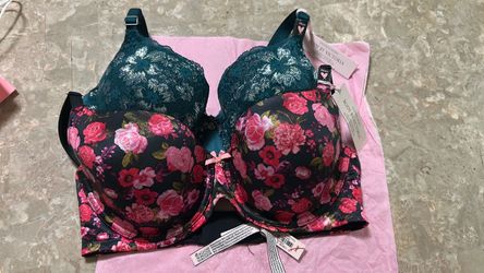 Victoria's Secret 34DD new with tags.