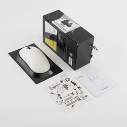 A5 ProMax Wireless Gaming Mouse, Symmetrical Design, 59 Grams, 1K White 