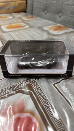 McLaren Senna GTR Diecast Model Car