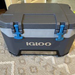 Igloo BMX Hard Coolers 52QT