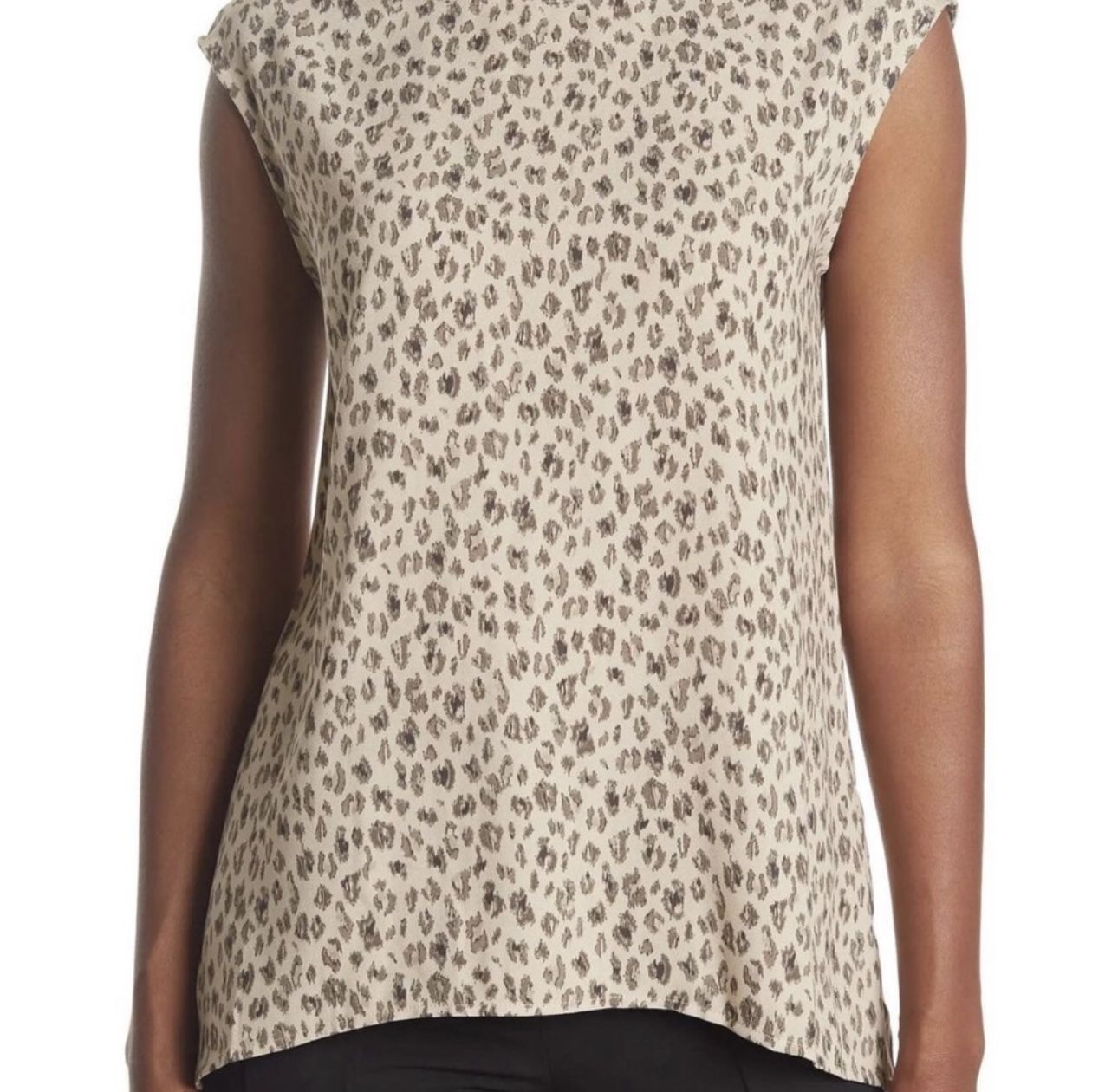 HALOGEN "V-back" Woven Top Size: S