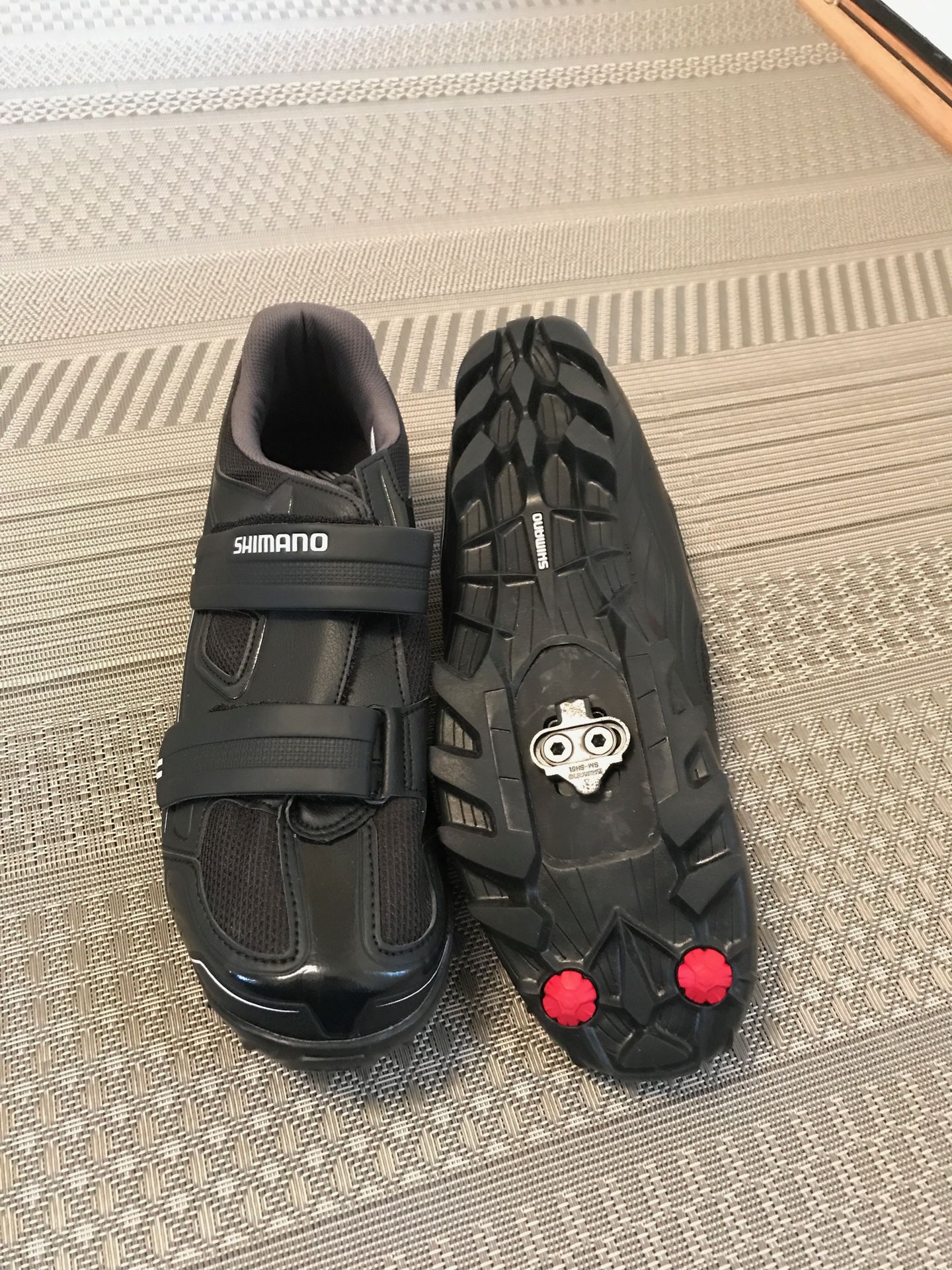 Worn once Shimano bike spin shoes men size 10.5