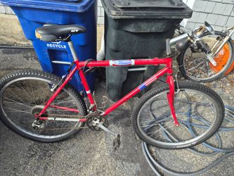 GARY FISHER TASSAJARA MOUNTAIN BIKE. ( RARE )