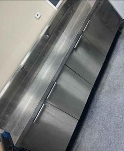 RANDELL BOTTOM FREEZER