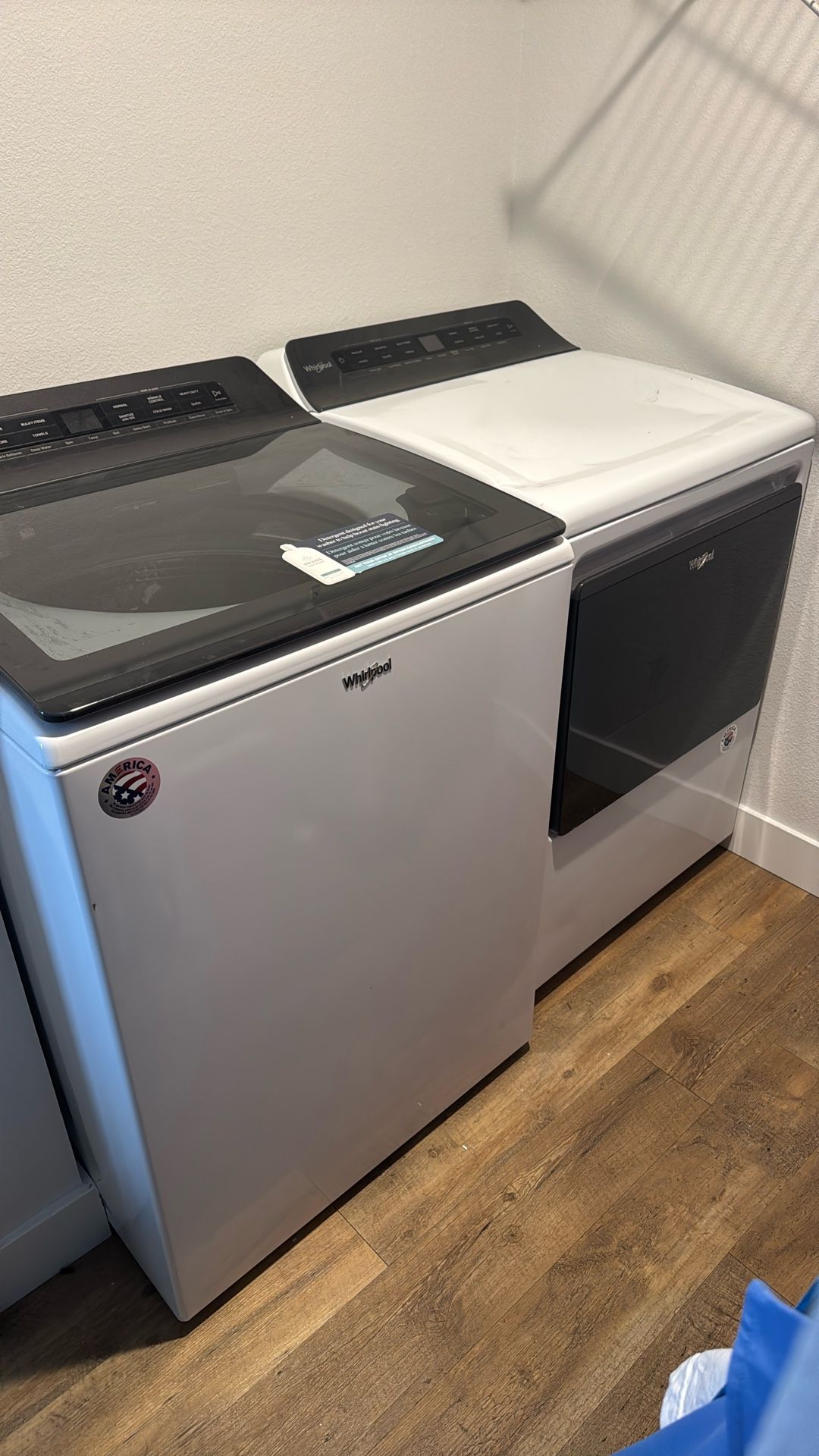 Whirlpool Washer & Dryer