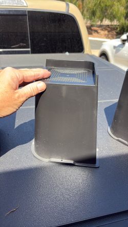 Bed or furniture risers