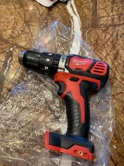 Milwaukee 18v drill