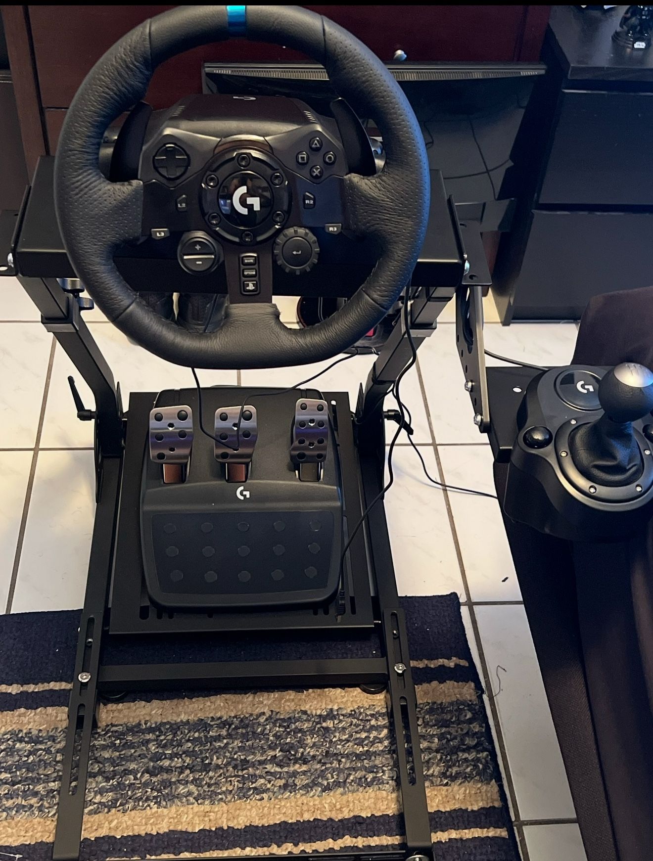 Logitech - G923 Racing Wheel and Pedals for PS5, PS4 and PC - Black