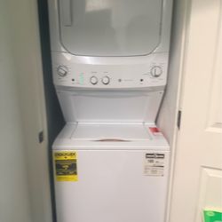 Stackable washer and dryer
