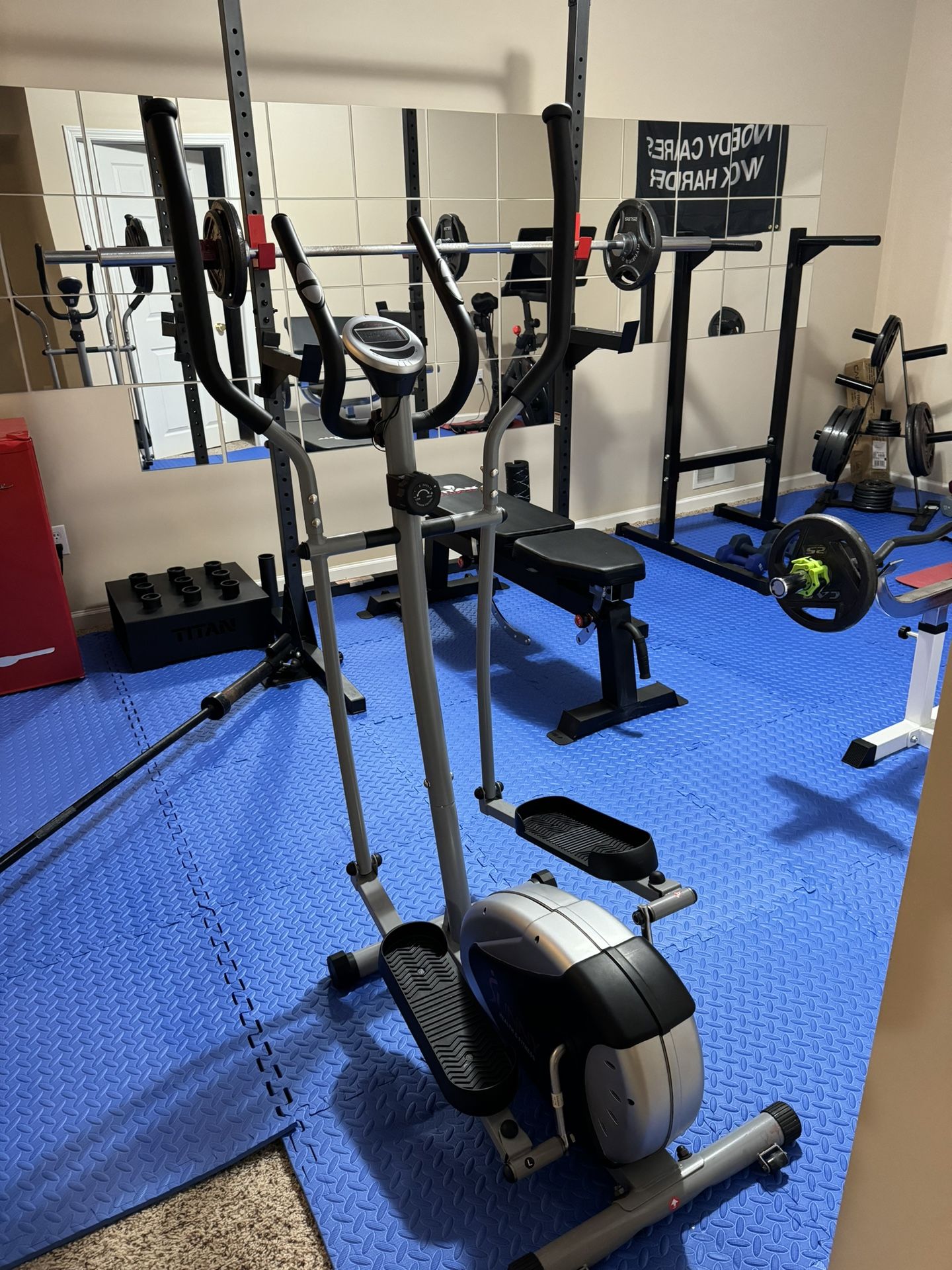 Sunny Health Elliptical Machine