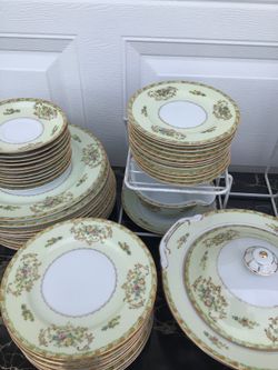 Large vintage dish set