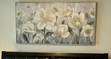 Pickup From LebnonTN37087 ..Beautiful Large Flower  Painting Frame 