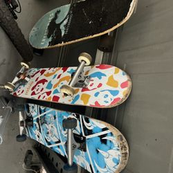 3 Skateboards
